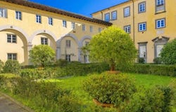 Lucca, Tuscany 55100