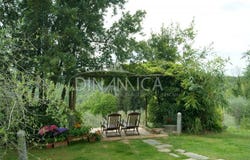 Usigliano, Tuscany 56035