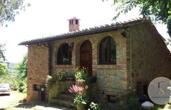 Montepulciano, Tuscany 53045