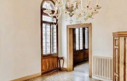 Venice, Venice 30135