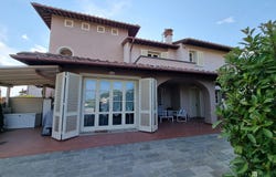 Lari, Tuscany 56035