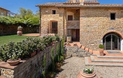 Figline Valdarno, Tuscany 50063