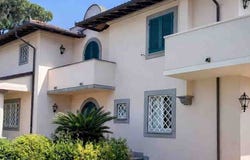 Forte dei Marmi, Tuscany 55042