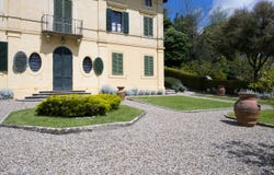 Monteriggioni, Tuscany 53035