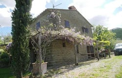 Cortona, Tuscany 52044