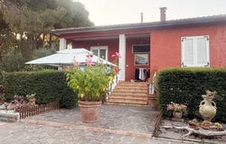 Scarlino, Tuscany 58020