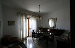 Sinalunga, Tuscany 53048