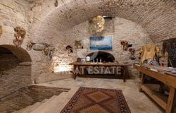 Montepulciano, Tuscany 53045