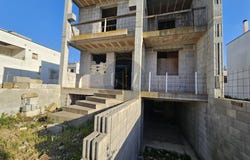 Castri di Lecce, Apulia 73020