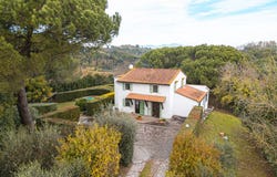 Crespina, Tuscany 56040