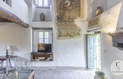 Cortona, Tuscany 52044