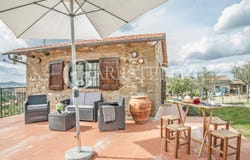 Greve in Chianti, Tuscany 50022