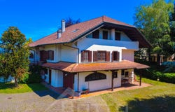 Borgomanero, Piedmont 28021