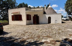 Cisternino, Apulia 72014