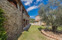 Anghiari, Tuscany 52031