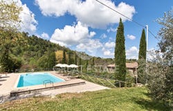 Chianni, Tuscany 56034