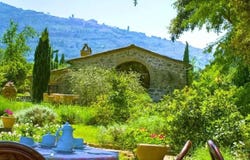 Cortona, Tuscany 52044