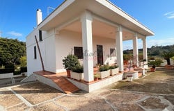 Cisternino, Apulia 72014