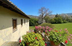 Loro Ciuffenna, Tuscany 52024