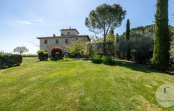 Cortona, Tuscany 52044