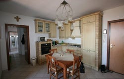 Bettolle, Tuscany 53048
