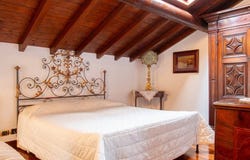 Verona, Venice 37129