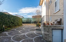 Arezzo, Tuscany 52100