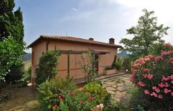 Cinigiano, Tuscany 58044