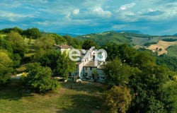 Strada Valubbio, 29, Cagli, Marche 61043