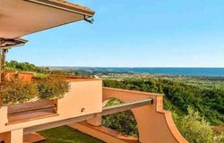 Montignoso, Tuscany 54038