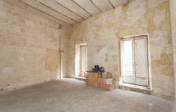 Taranto, Apulia 74123