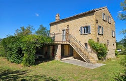 Smerillo, Marche 63856