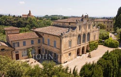 Siena, Tuscany 53100