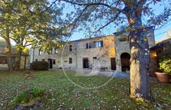 72WP+78, Casole d'Elsa, Tuscany 53031