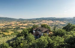 Gualdo Cattaneo, Umbria 06035