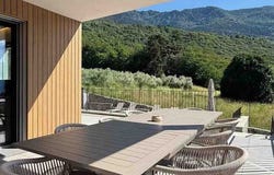 Colico, Lombardy 23823