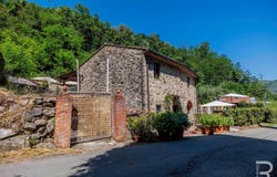 Villa Basilica, Tuscany 55019