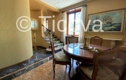 Valganna, Lombardy 21039