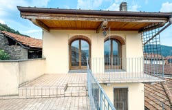 Vicolo Società Operaia 6, Armeno, Piedmont 28011