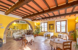 Radicofani, Tuscany 53040