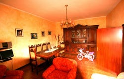 Bettolle, Tuscany 53048
