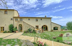Sarteano, Tuscany 53047