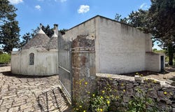 Cisternino, Apulia 72014