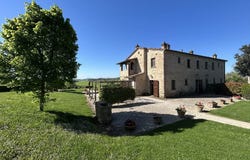 Cortona, Tuscany 52044