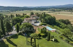 Anghiari, Tuscany 52031