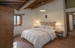 Cortona, Tuscany 52044