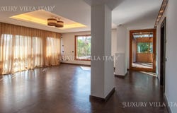 Milan, Lombardy 20145