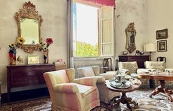Lucca, Tuscany 55100