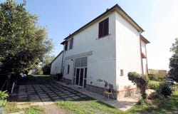Roccastrada, Tuscany 58036