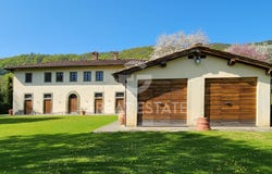 Loro Ciuffenna, Tuscany 52024